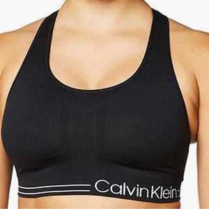 Calvin Klein woman’s sports bra with inserts. Size small